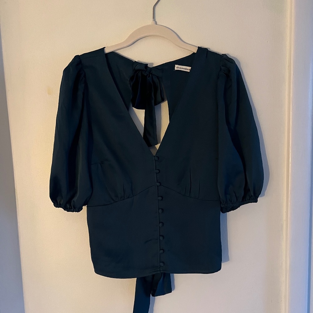 Abercrombie & Fitch Deep Teal Puff Sleeve V-Neck Blouse *reposh, no tags*